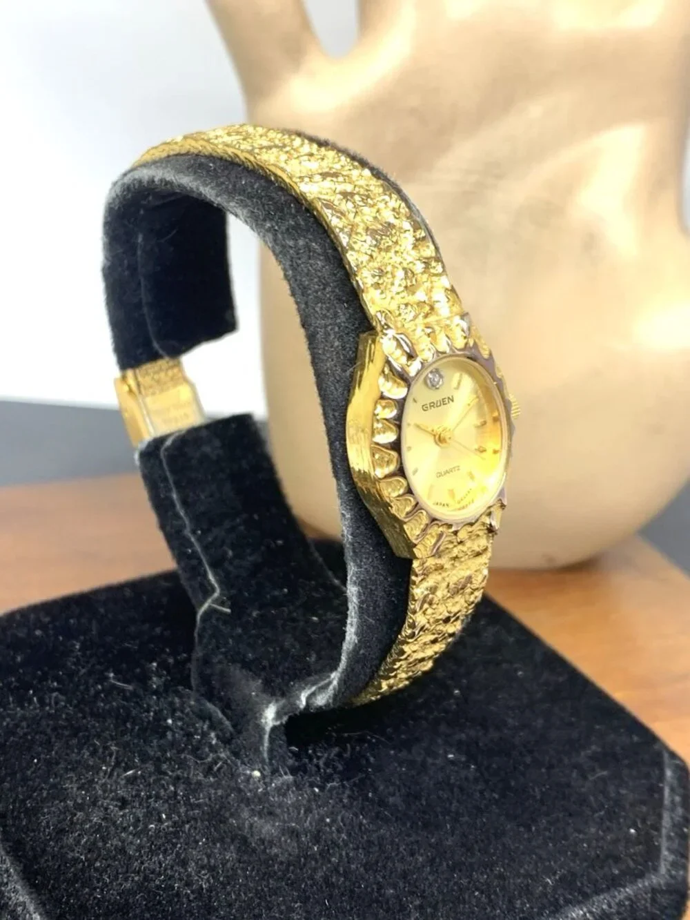 Gruen Women's Watch GR4485 Quartz Gold Dial Oval Stainless Steel Band 17mm